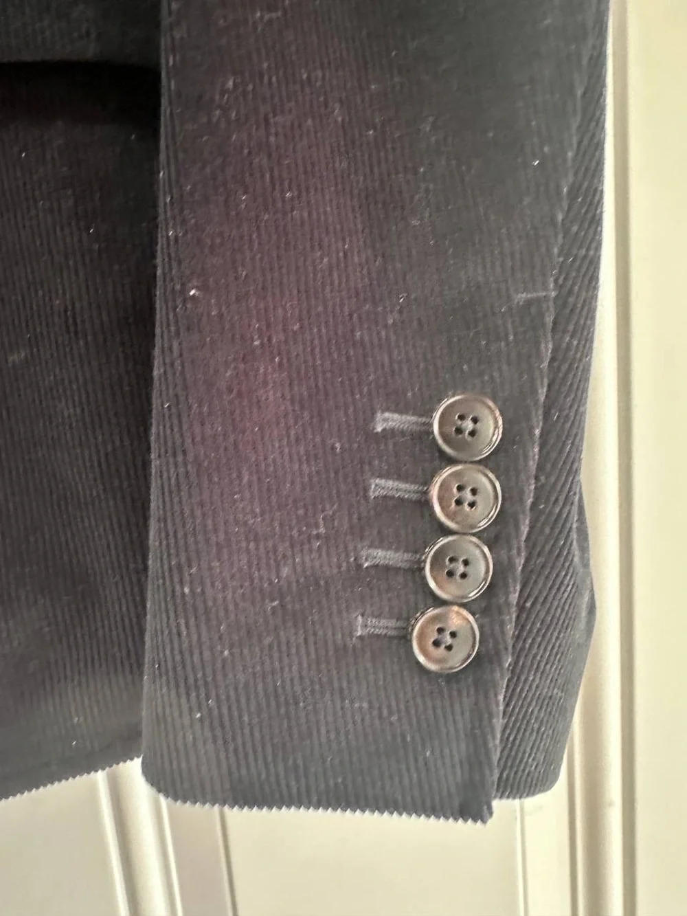 Gucci Single-Breasted Velvet Blazer in Navy Blue Cotton